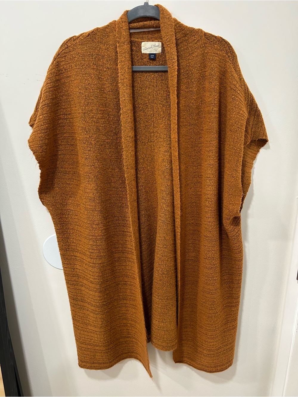 Universal Thread Open-Front Knit Cardigan Vest in Rust Orange